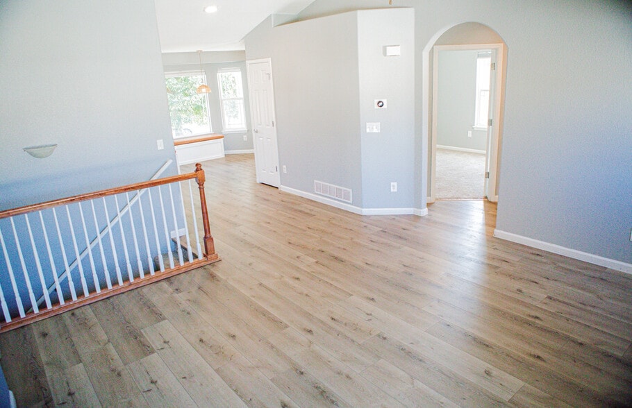Building Photo - 338 Alder Ave