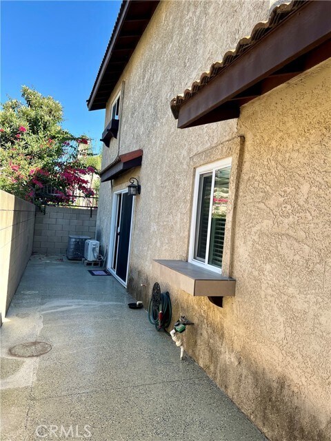 Building Photo - 11697 Ramona Blvd