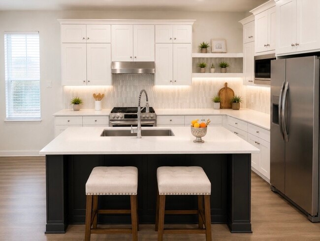 Building Photo - 15520 Maple