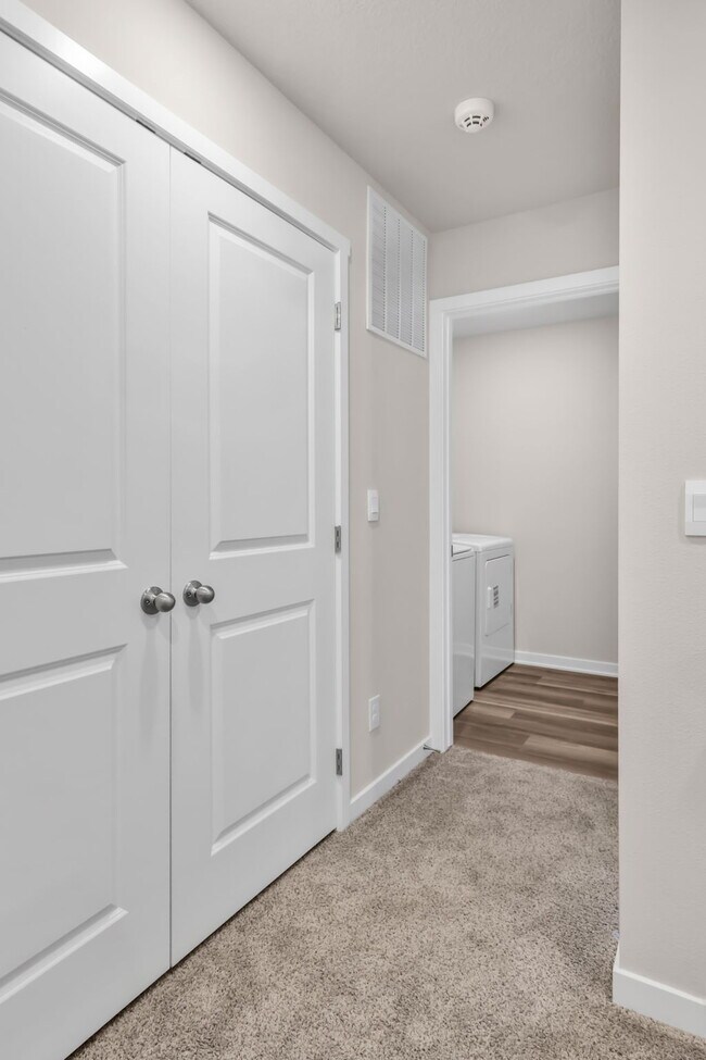 Building Photo - 8819 N 167th St