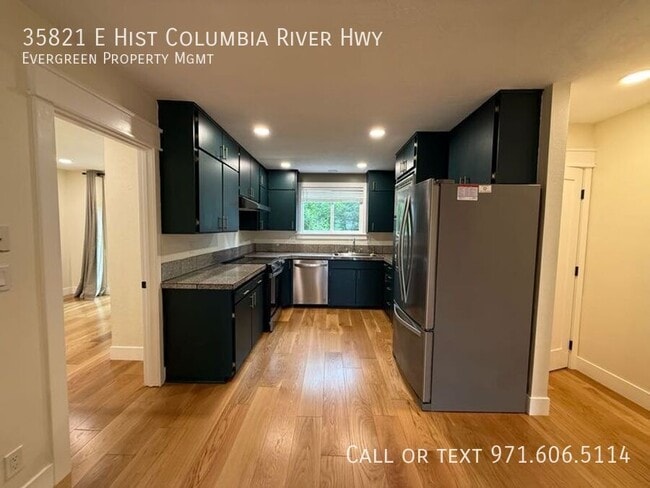 Building Photo - 35821 Historic Columbia River Hwy