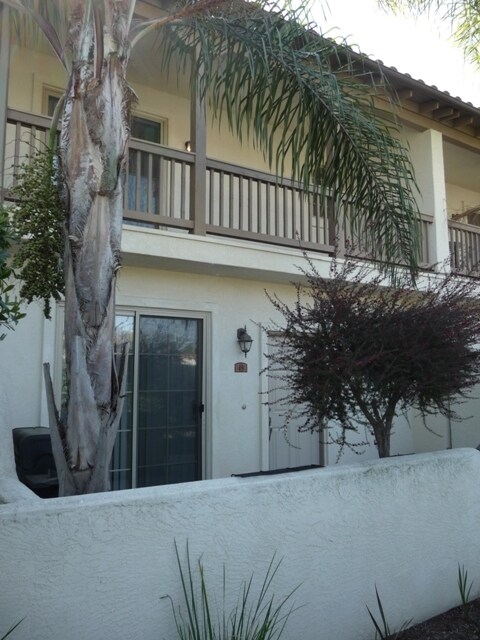 Building Photo - Jeffries Ranch Townhome