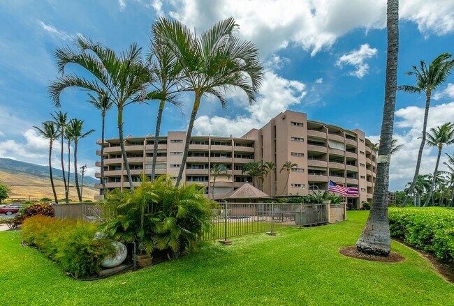 Building Photo - 150 Hauoli St
