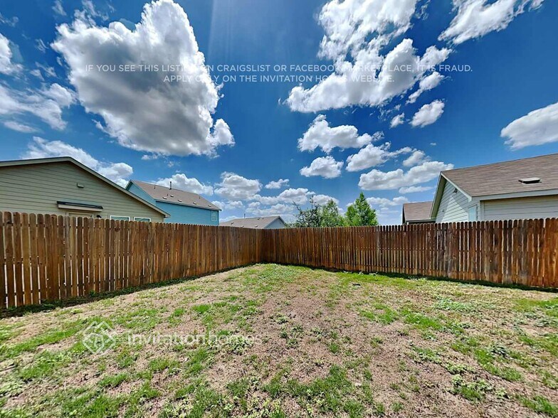 Building Photo - 10618 Varmus Dr