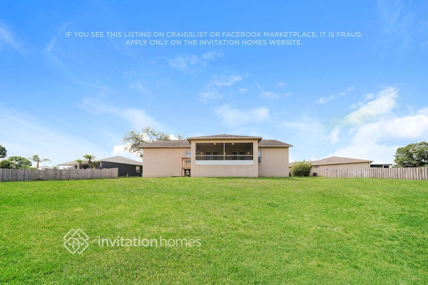 Building Photo - 3648 Welsch Way