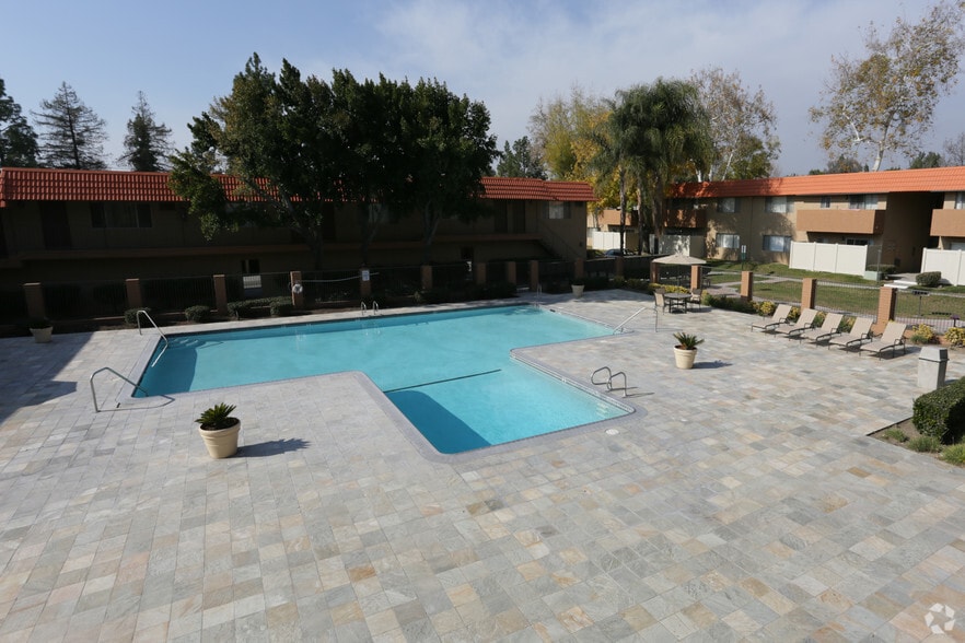 Canyon Club Apartments 1539 W 7th St Upland CA 91786 Apartment Finder