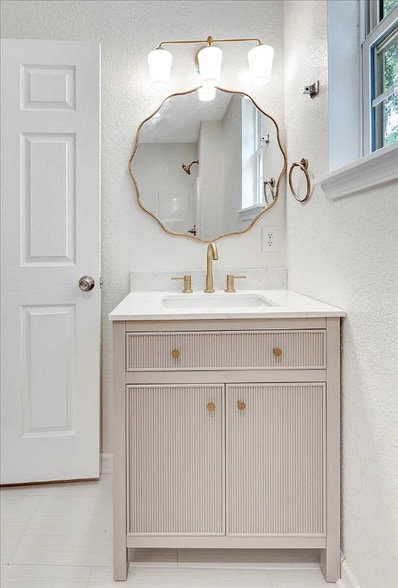 Building Photo - 3926 Arkwright St