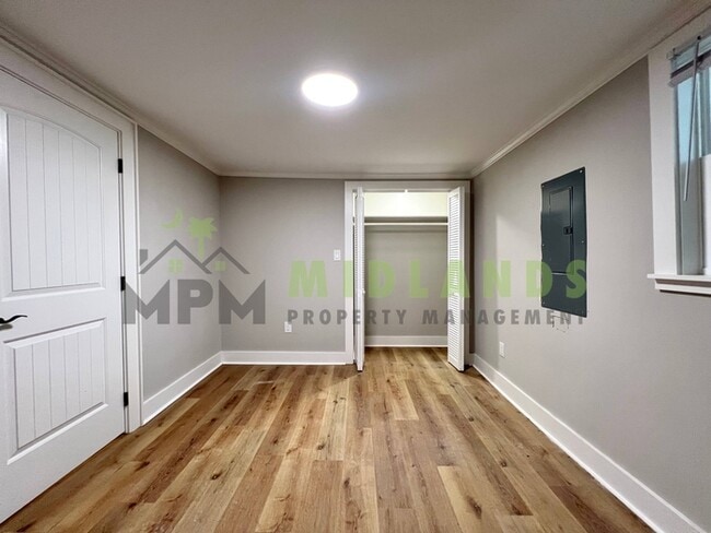 Building Photo - 1348 Ramblin Rd