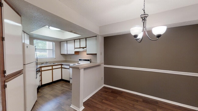 Kitchen/Dining Room - Safire at Matthews