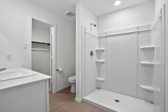 Building Photo - 4 Bedroom Single Family Home in New Caney