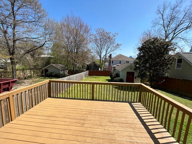 Porch and Backyard - 1475 Groveland Ave NW
