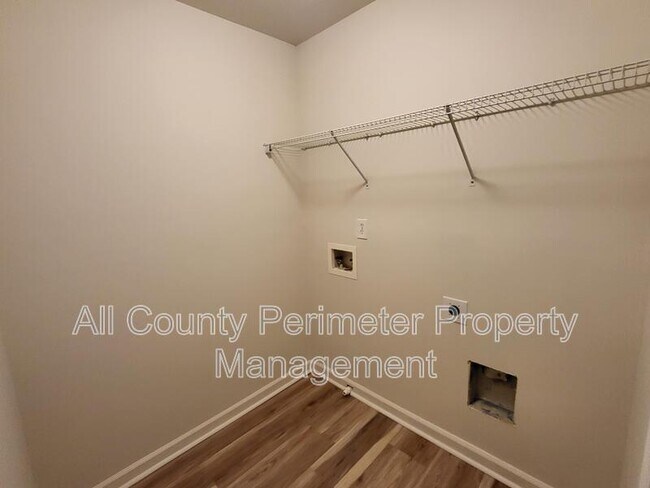 Building Photo - 52 Burns View Ct