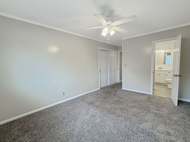 Building Photo - 610 W C St