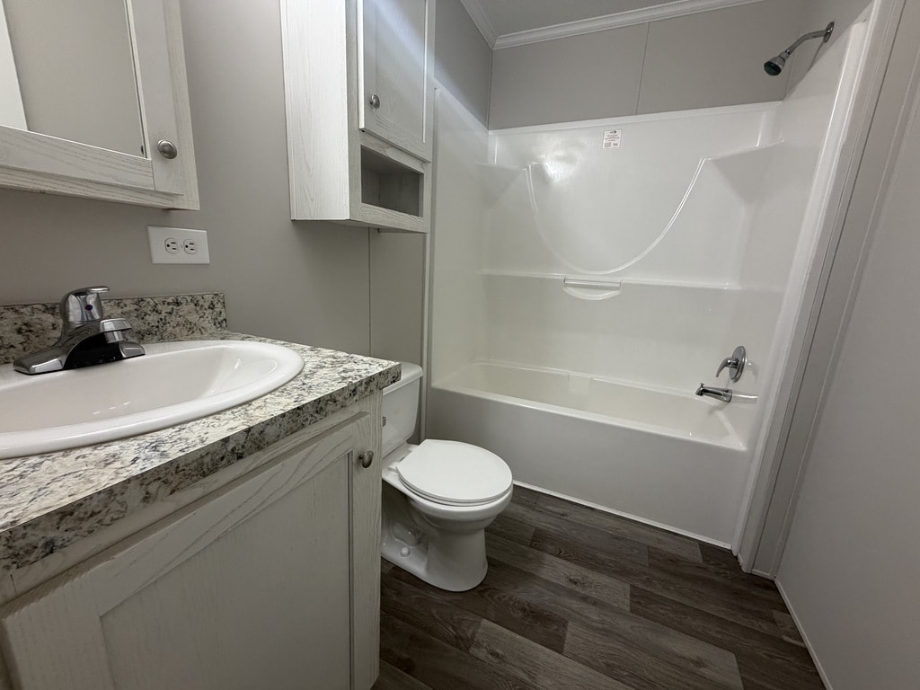 Building Photo - 38027 Leverette Ave