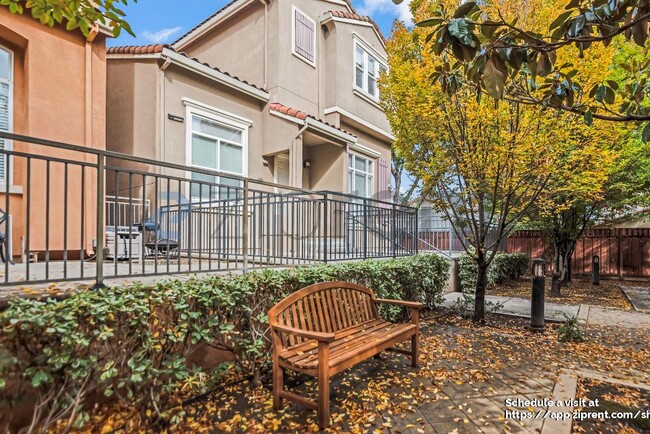 Building Photo - 2677 Corde Terra Cir