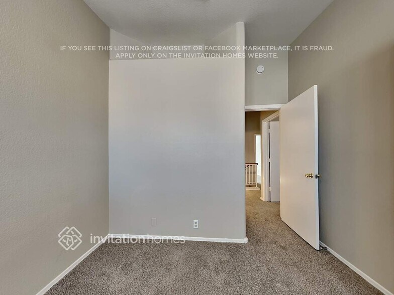 Building Photo - 4643 N 100th Ave