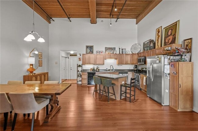 Building Photo - 1 Tupperware Dr