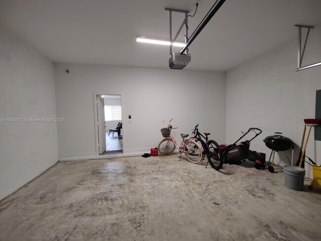 Building Photo - 5699 Argento Dr