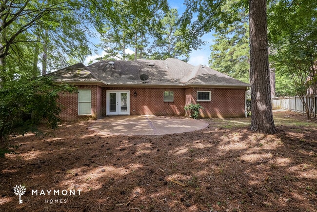 Building Photo - 404 Pine Brake Cir