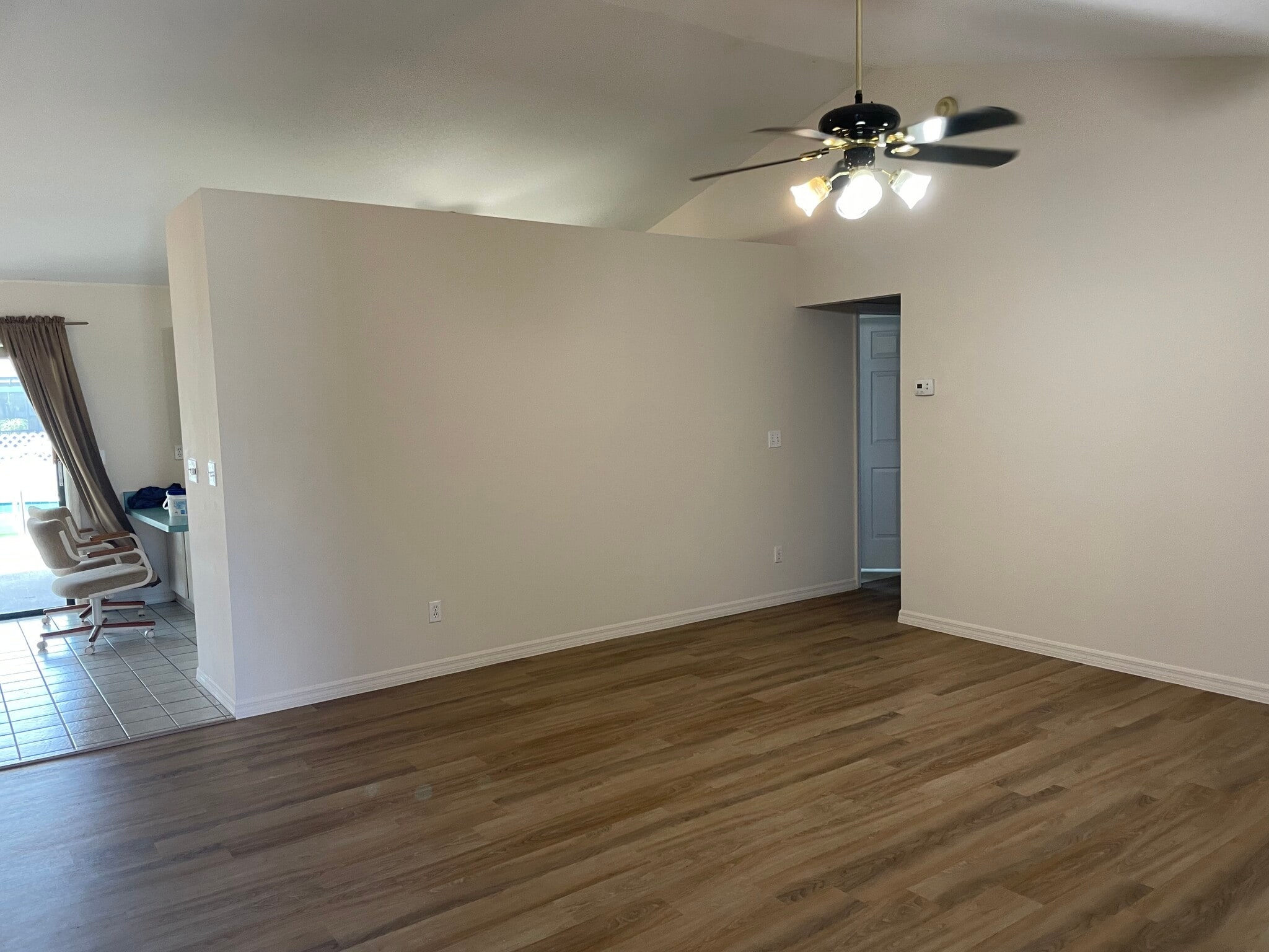 Living room - 7810 SW 62nd Ct