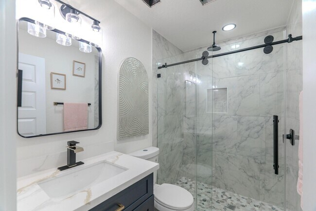 Building Photo - 3618 Tamfield Dr