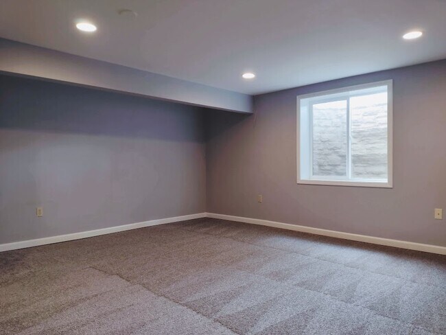 Rec room in basement - 1111 Clifton St NE