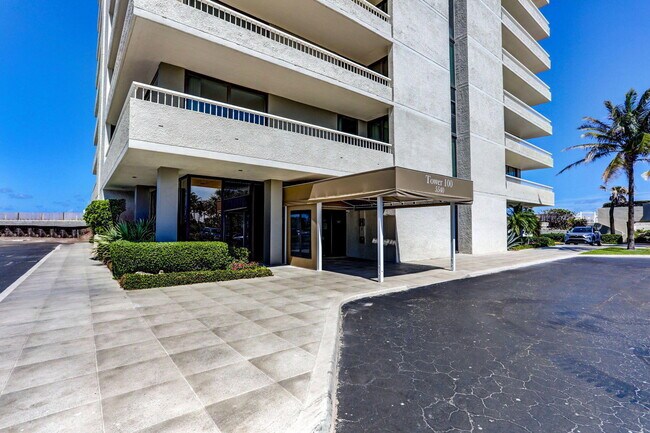Building Photo - 5540 N Ocean Dr