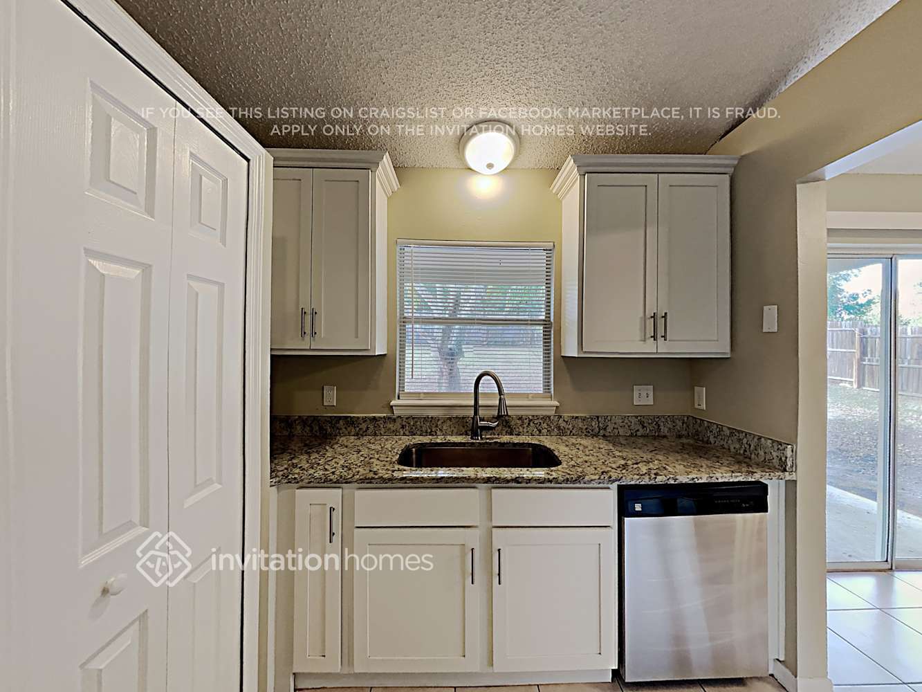 Building Photo - 5230 Kati Lynn Dr