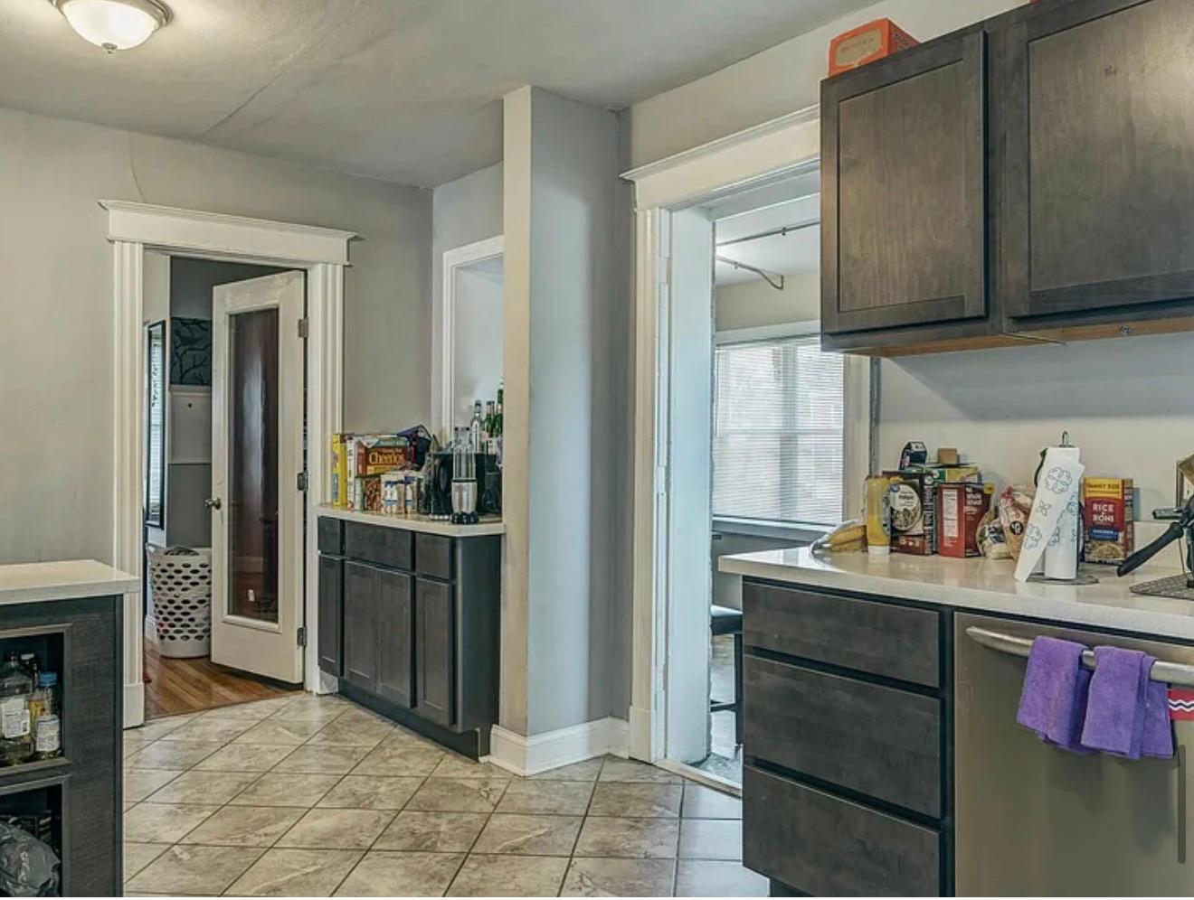 Building Photo - 6415 Cates Ave