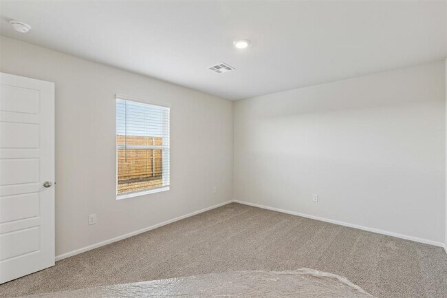 Building Photo - 8812 SW 31st St