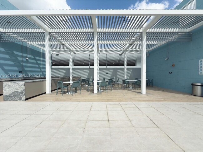 Building Photo - 7751 NW 107th Ave