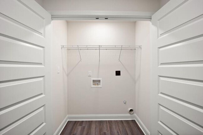 Building Photo - 13836 Molly Madeline Ln