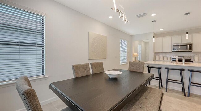 Building Photo - 6476 Silverstar Dr