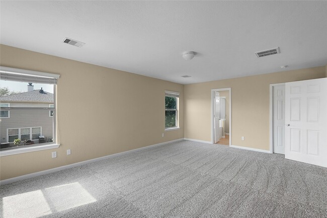 Building Photo - 18743 Westgate Park Dr