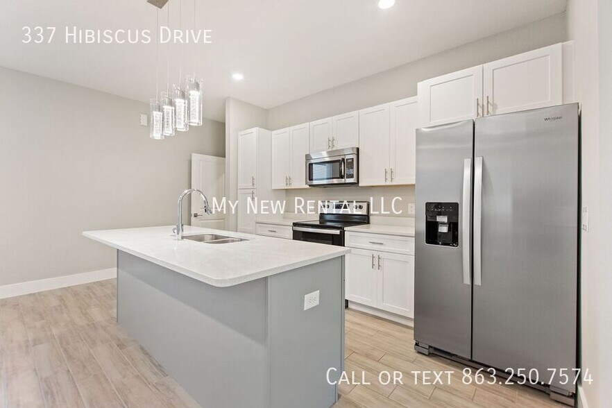 Building Photo - 337 Hibiscus Dr