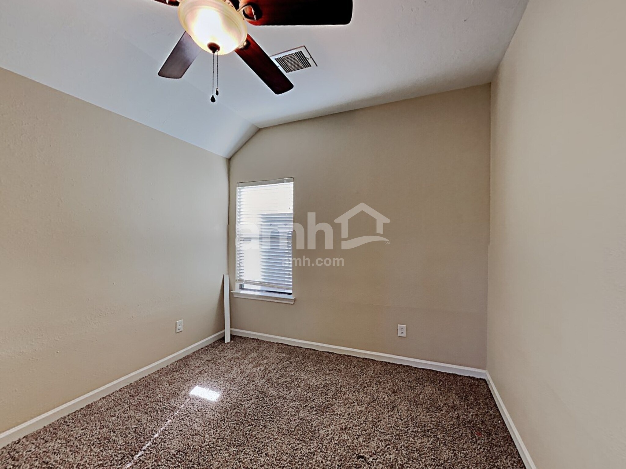 Building Photo - 29712 Buffalo Canyon Dr