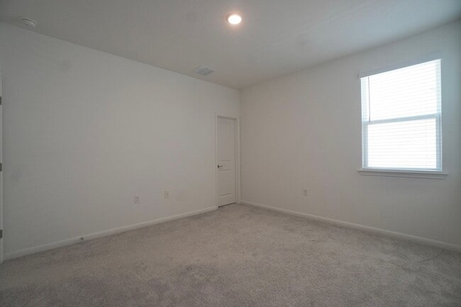 Building Photo - 1610 Iberville Dr