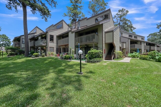 Building Photo - 12900 Walden Rd