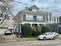 Building Photo - 3 Bed/ 1 Bath Duplex with Finished Attic -...