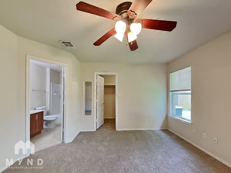 Building Photo - 6539 Estes Flats