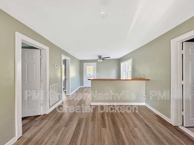 Building Photo - 7959 Maple St