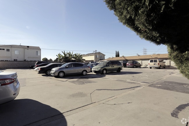 Parking Area - 8808 Artesia