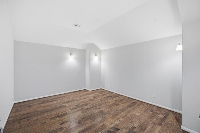 Building Photo - 103 Co Rd 180