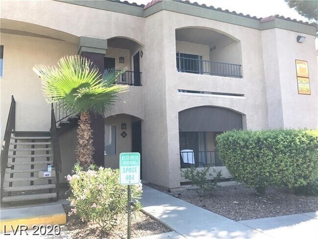 Building Photo - 7885 W Flamingo Rd