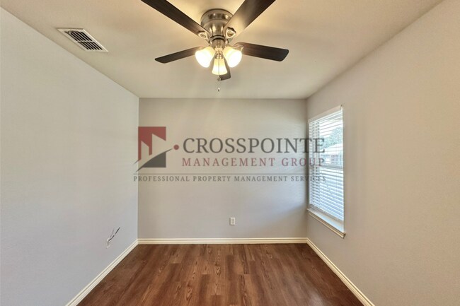 Building Photo - 8631 Mansion Creek Cir