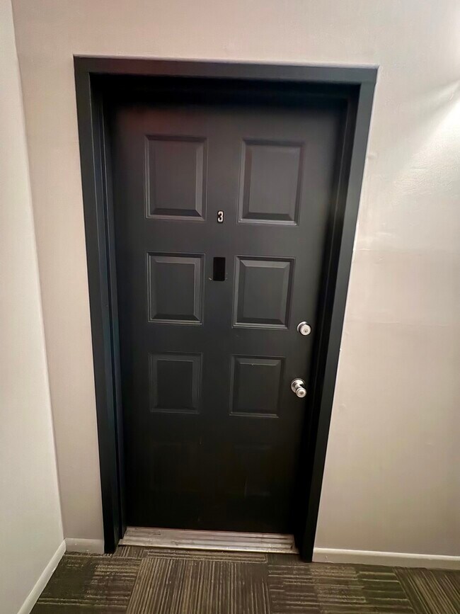 Building Photo - 1482 Stonebridge Cir