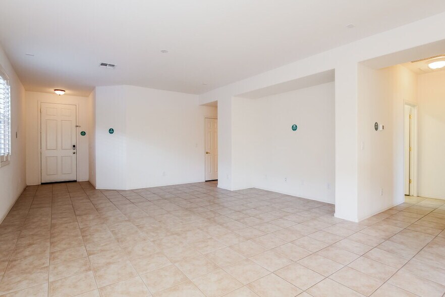 Building Photo - 39511 N Prairie Ln