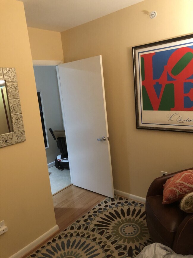 Building Photo - 350 G St SW