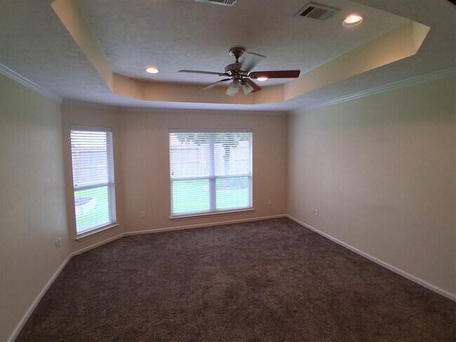 Building Photo - 17010 Poplar Hill St