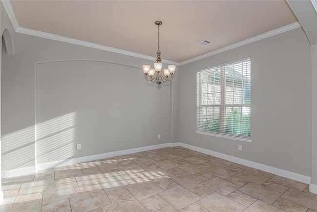 Building Photo - 17938 Fernwood Bend Dr